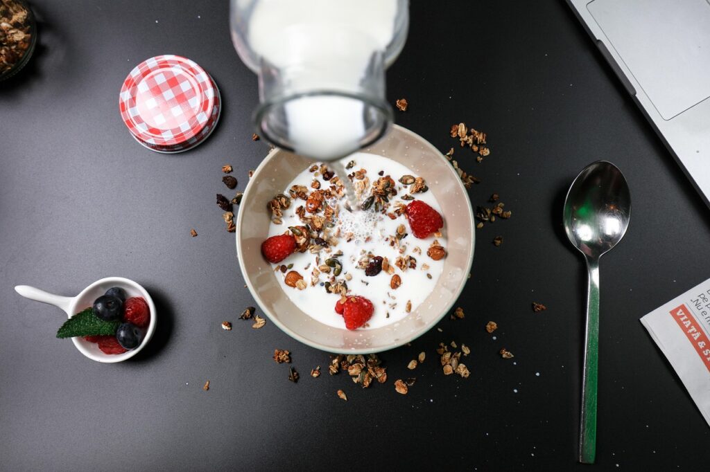 sanfirabogdan berry breakfast 4336049 1280
