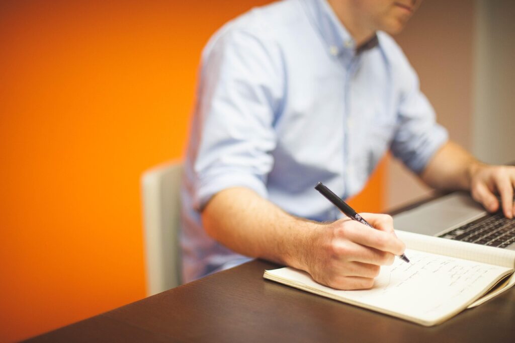 startupstockphotos office 594132 1280