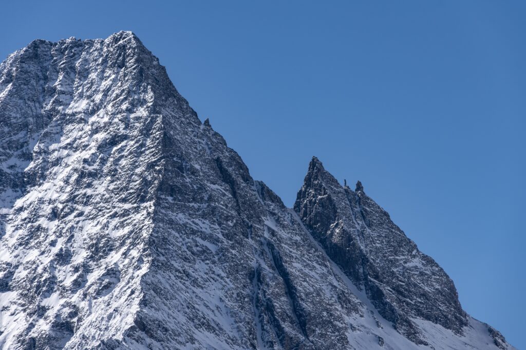 lin2015 hunter peak 8568915